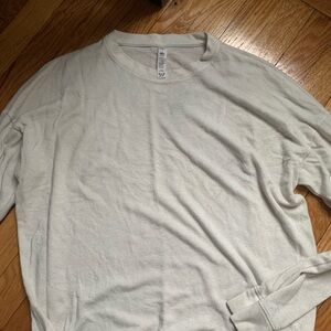 ALO Yoga Off-White Long Sleeve Top